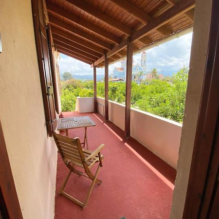Dusk Apartments With Stunning Mountain View Chania  Bagian luar foto